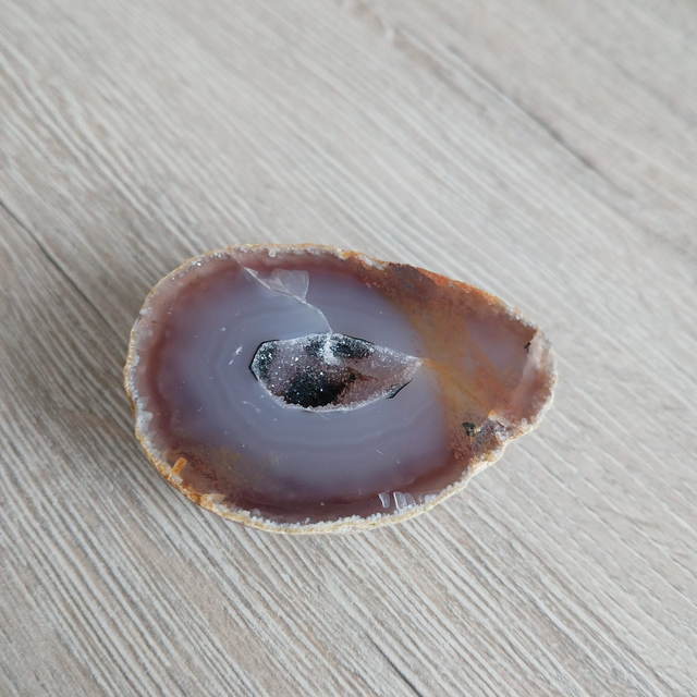 Agaat Geode 5,5x4x2,5 cm (12.048)