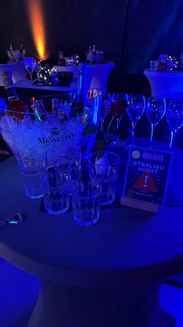 Stehtisch Reservierung Stralibu Night 28.6.2025 10 Jahre Stralibu Night