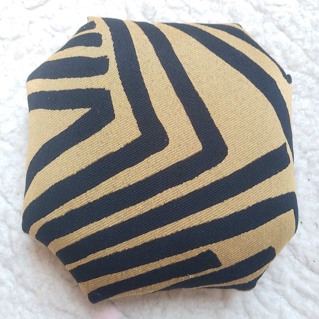 Coussin de méditation OVÉA Jaune Zébré Noire