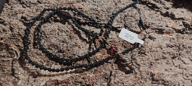 Collier macramé Grenat hématite ref.D22