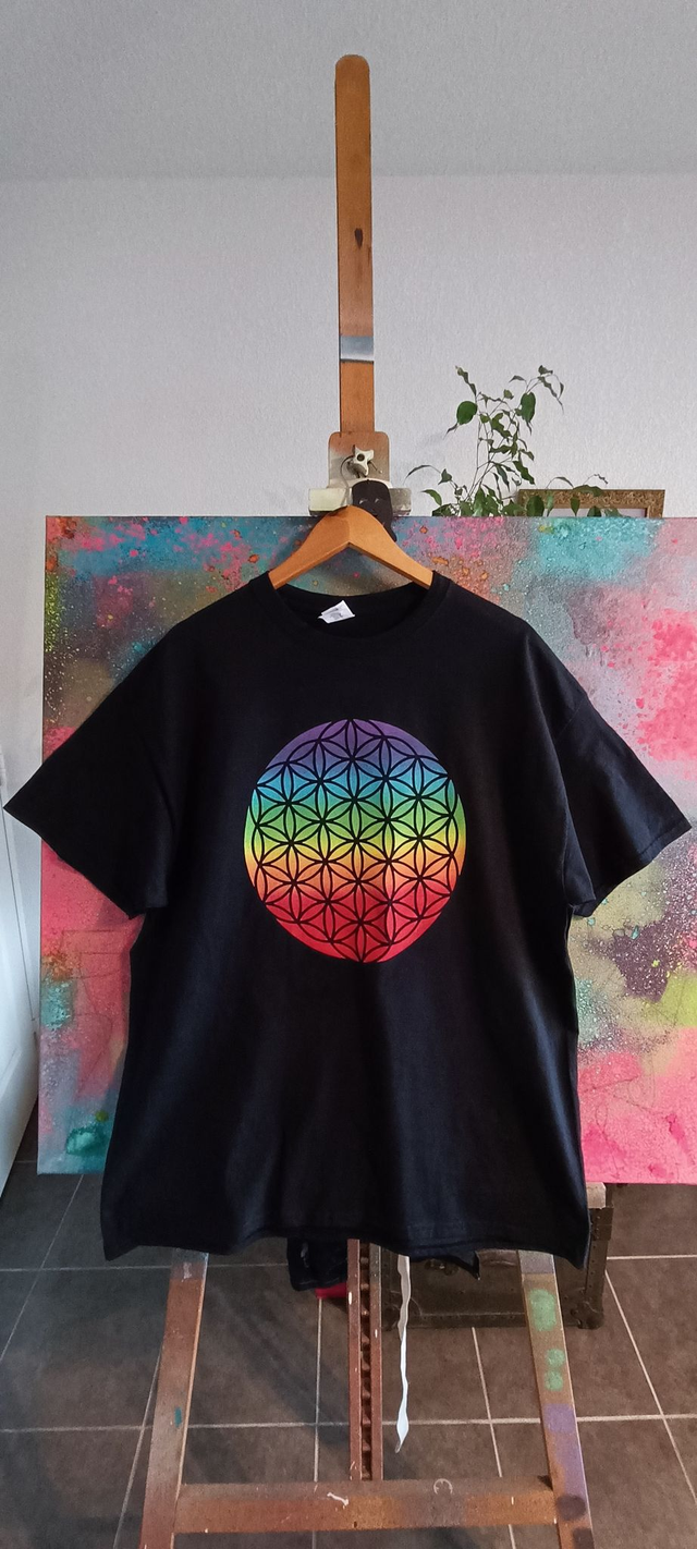 T-shirts  noir Fleur de vie 