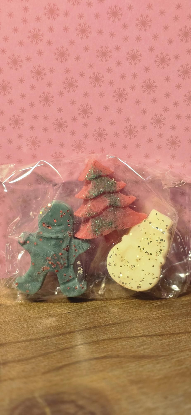 3 fondants senteur nougat blanc 