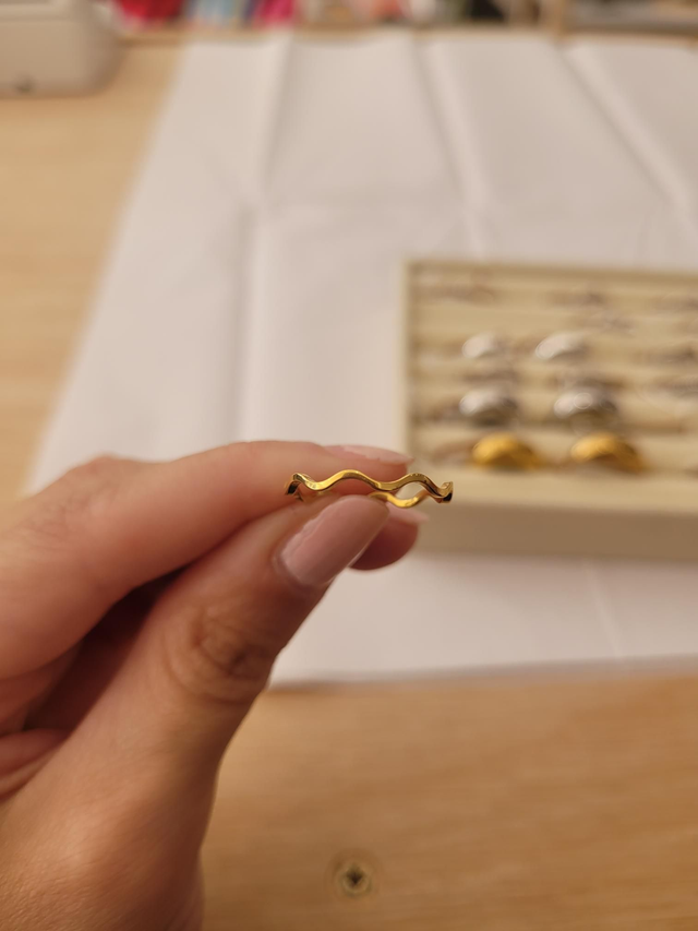 Gold stainless steel wave dainty band ring - Size S - SL-080