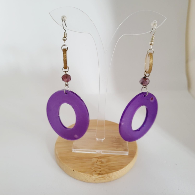 BOUCLE D’OREILLE PENDANTE ROND VIOLET 