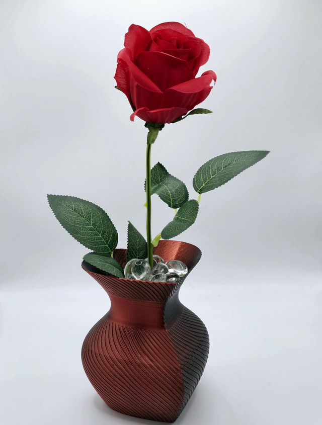 609. Heart Vase with Rose 