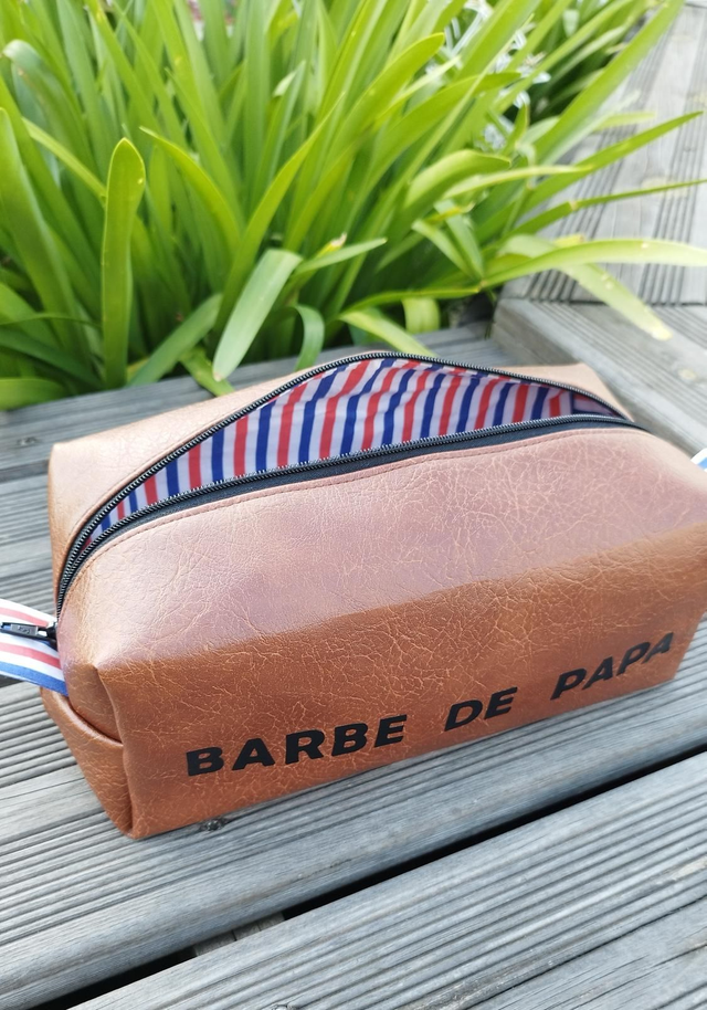 Trousse de toilette BARBE DE PAPA 