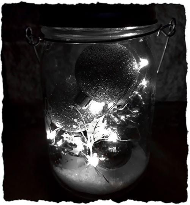 Glas mit Licht geätzt