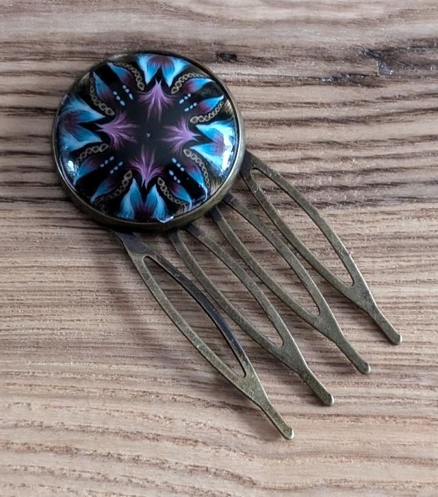 Petit peigne cheveux 