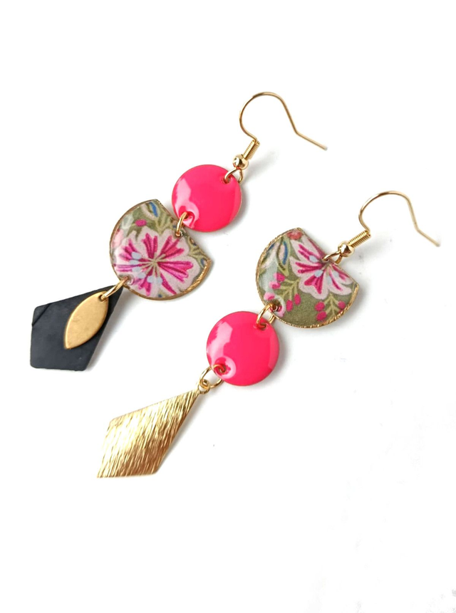 Boucles d'oreilles Asymétriques Upcyclées en Chambre à Air et Papier Recyclés - Florales