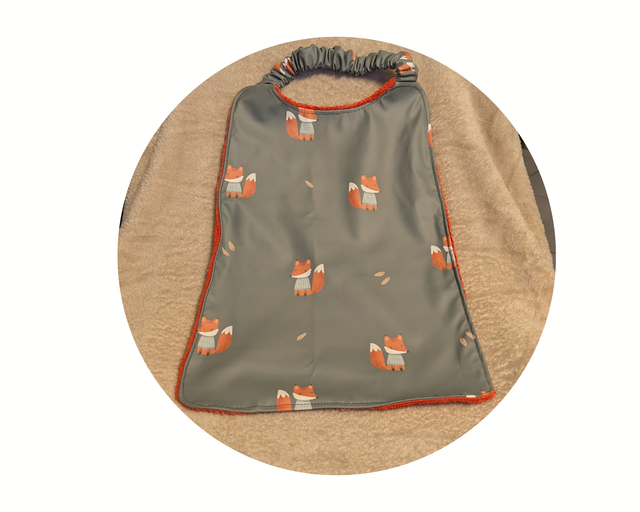 Serviette élastiquée imperméable renards