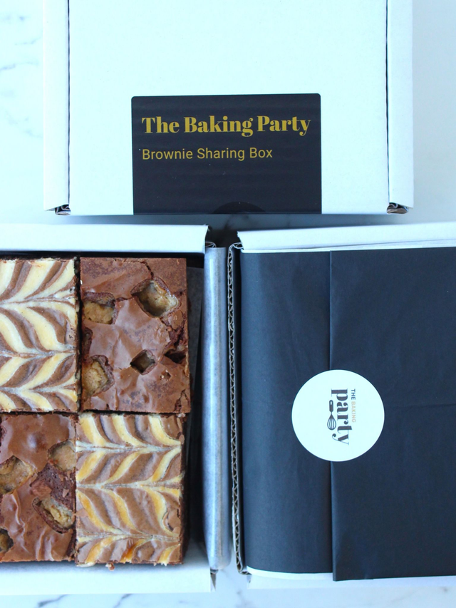 Mixed Brownies- box of 10 (Classic, Fudge, Cheesecake)