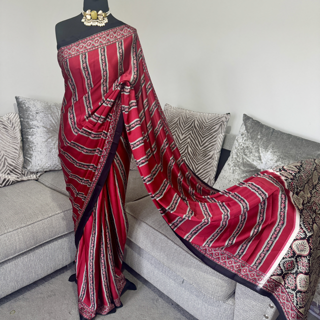 Azrakh modal silk saree wit running blouse