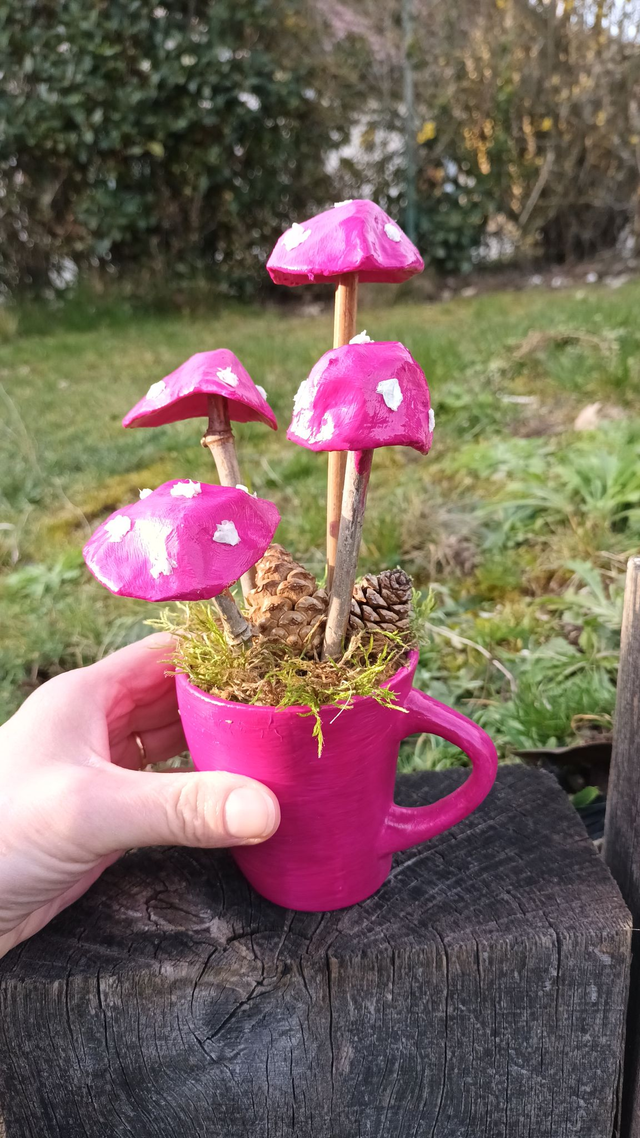 TASSE DE CHAMPIGNONS, en papier mâché, fait main, décoration ou cadeau unique, 22 cm de haut