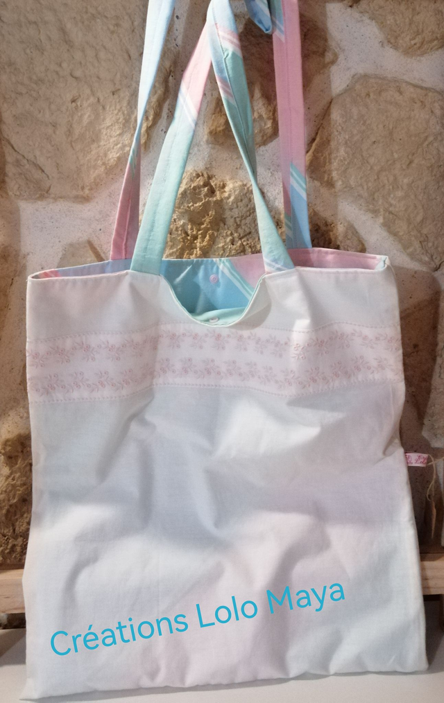 Tote-bag blanc en tissu ancien