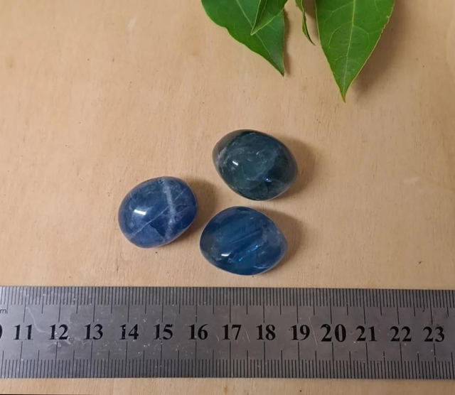 BLUE FLUORITE TUMBLESTONE