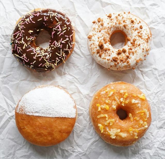 4 Doughnut