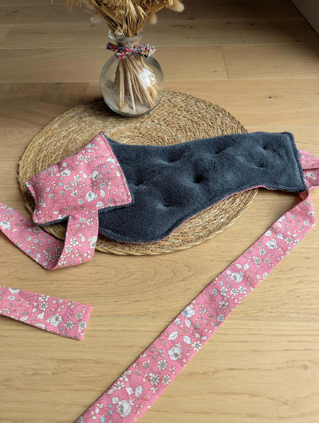 Bouillotte avec sangles