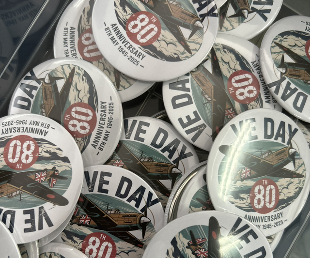 Personalised Badges  25mm 