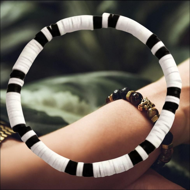 White & Black Beaded Necklace – Unisex Style | Fashion Jewellery

