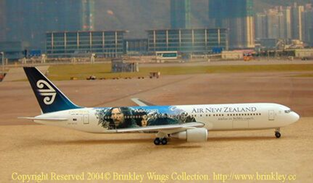 Air New Zealand Airlines B767-300(ZK-NCG) "Lord of the rings", 1:400