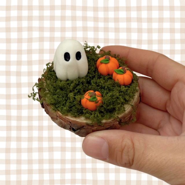 Ghost Pumpkin Forrest Scene