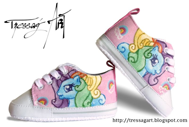 Custom Shoes - Baskets bébé customisées Petit Poney- sans marque 6-12M - TR028