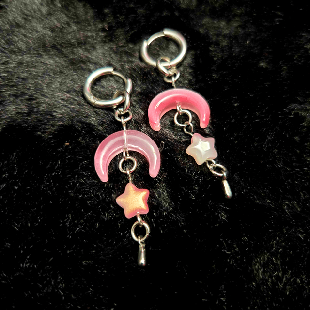 [OOAK] Stainless Steel Moon And Star Earrings [Pink]