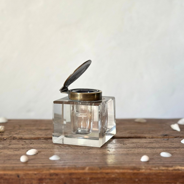 l'encrier en cristal victorien
