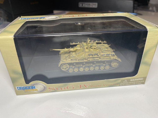 Sturmgeschütz IV Italien 1944 Metall 1/72 #60068