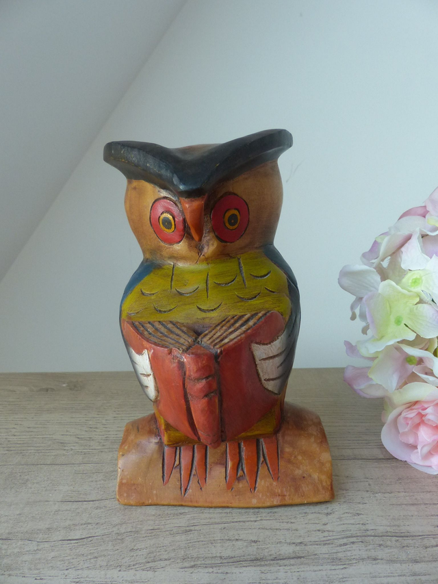 Statue chouette savante en bois plein sculptée et peinte à la main Thaïlande, décoration animalière bois chouette décoration bureau maison