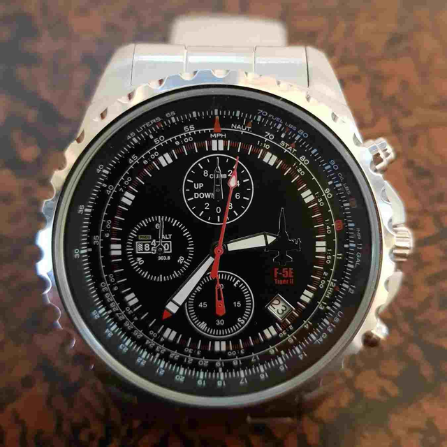F-5E Tiger II - Special Edition Uhr/Watch in der OVP