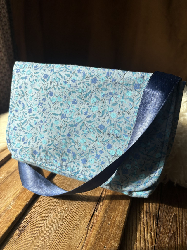 Petit sac turquoise et bleu marine 