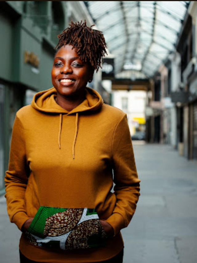 Sweat  capuche camel wax vert