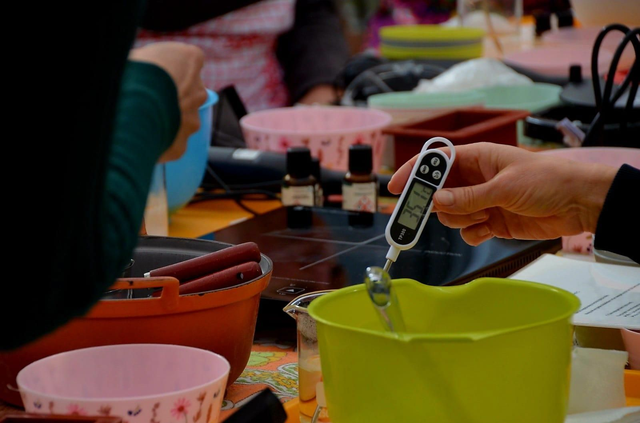 8 maart 2026: Workshop Zeep Maken (Zeeuwse Oase Kats 10.00 tot 13.00 uur)