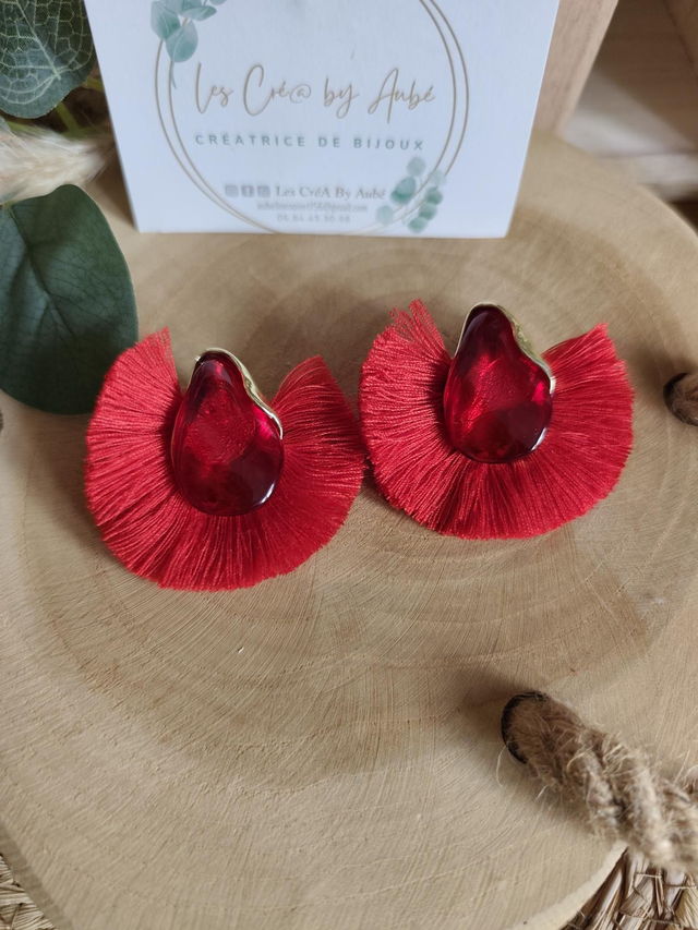 BO BOHEME RESINE/POMPONS ROUGE 0000274