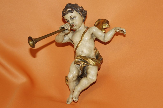 Putto, Engel mit Posaune, groß