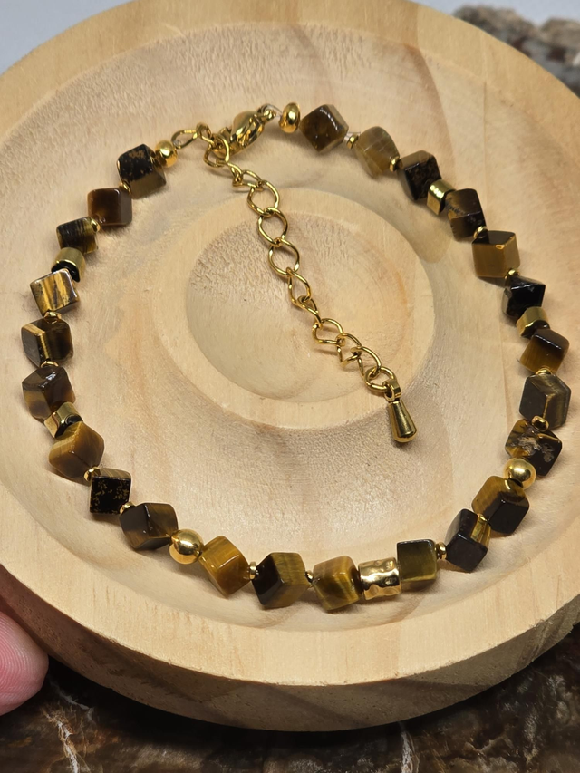 Bracelet Œil de tigre carré 0,4 x 0,4 xm