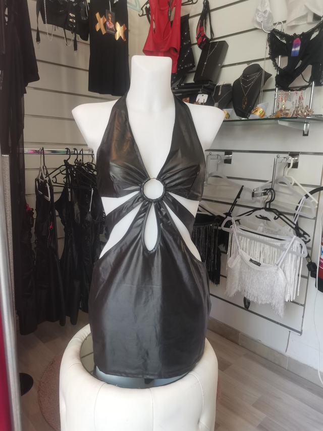 Robe à anneau wetlook