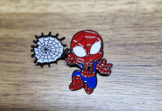 PIN'S SPIDER-MAN