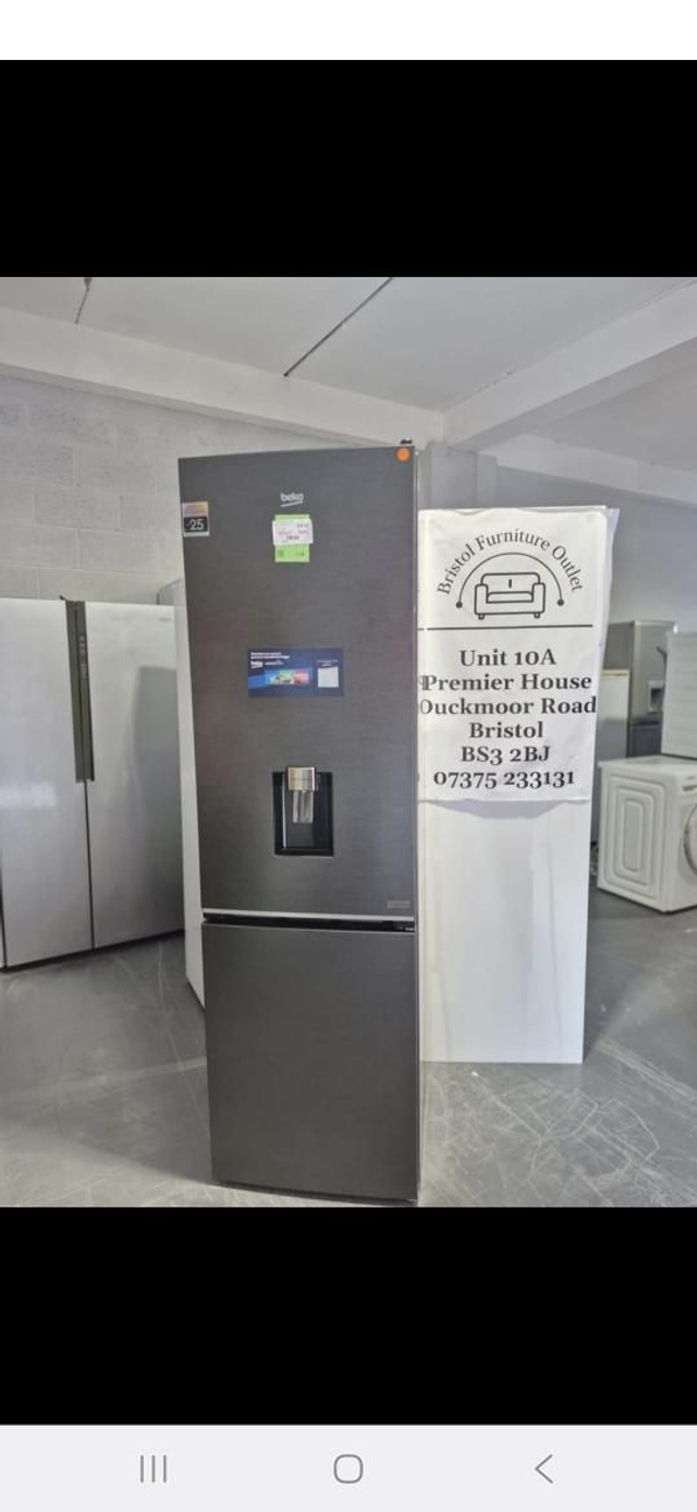 Beko Fridge Freezer £299