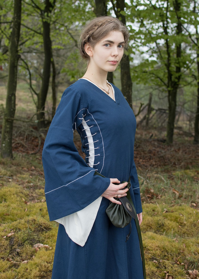 Kleid mit Höllenfenstern, Blau/Natur