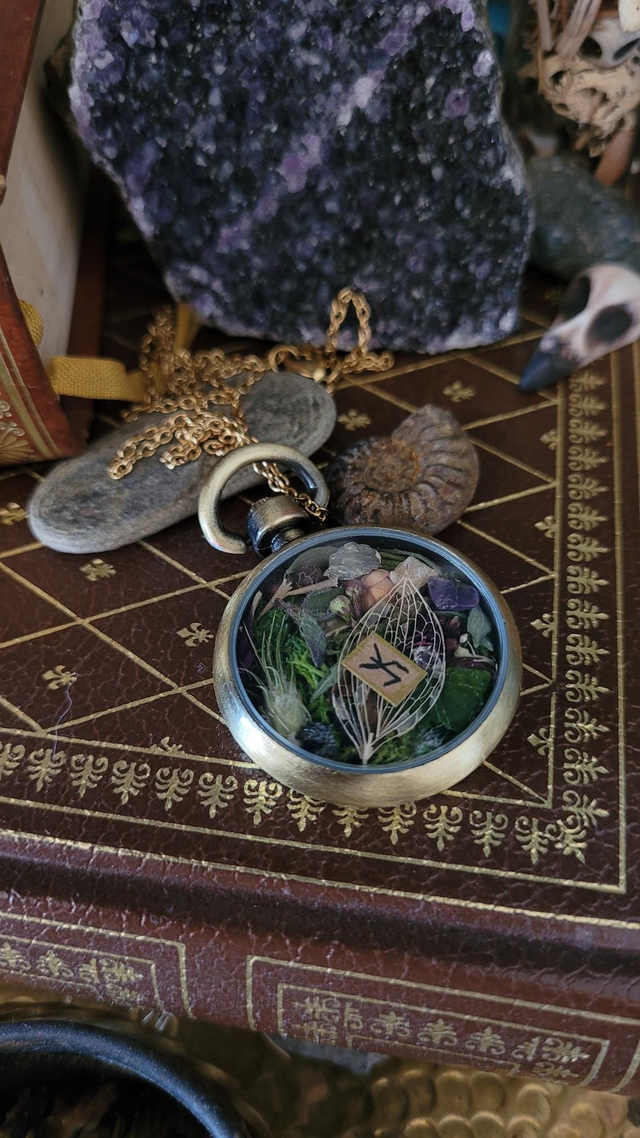 Pendentif talisman : Protection