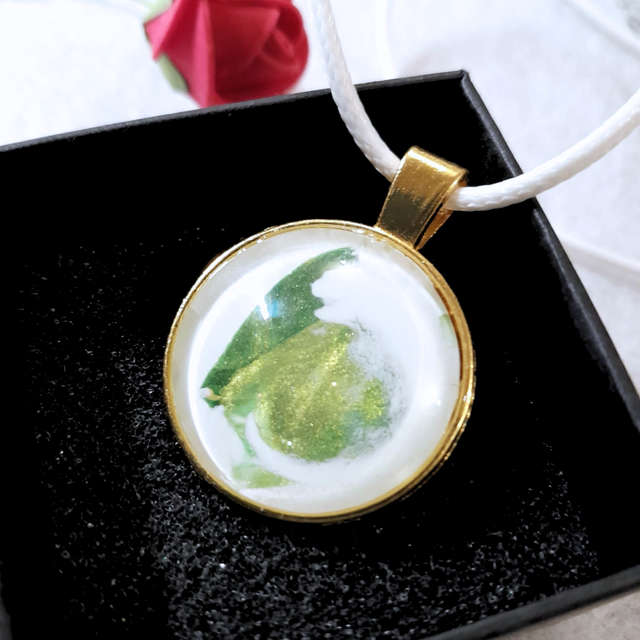 EDEN - Collier - Cordon blanc 