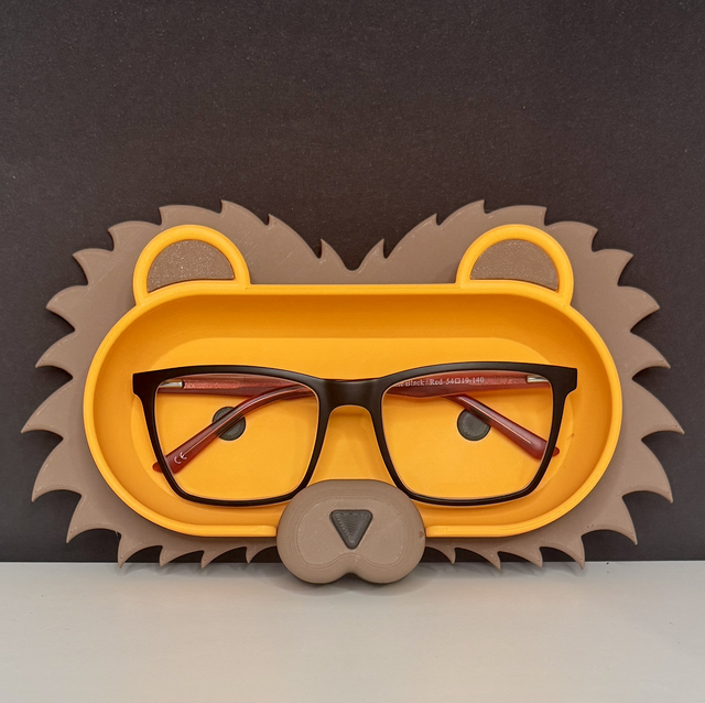 Lion Glasses Holder