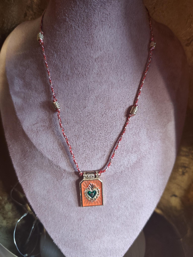 COLLIER BOHEME MEDAILLON/ CORDON ROUGE 0000542