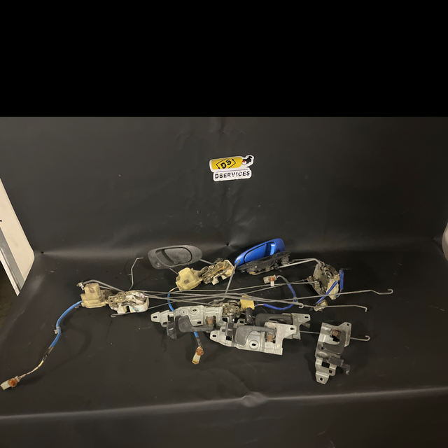 Poignée de porte intérieur / extérieur 