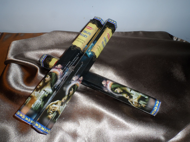 Encens en bâtons Marie qui défait les noeuds - Krishan 