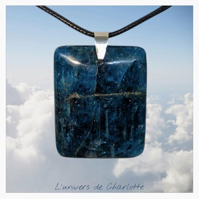 Pendentif &quot;Apatite bleue&quot; PN-123