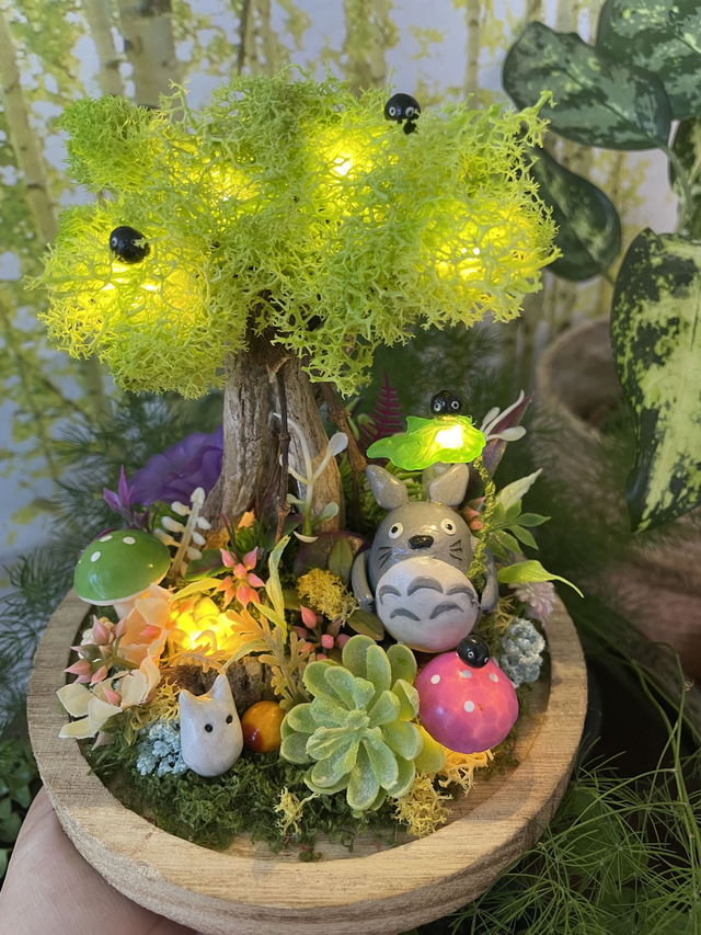 La clairière de TOTORO- lumineux -disponible