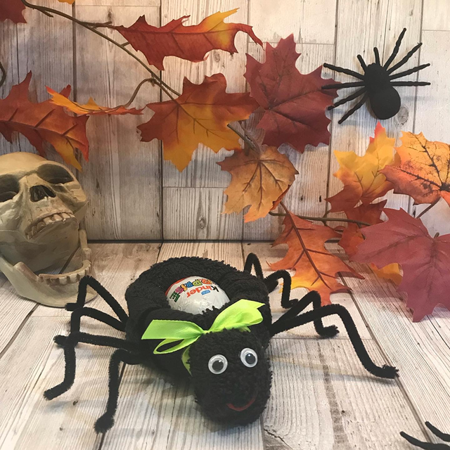 Spider Flanimal⢠Halloween boo basket filler
